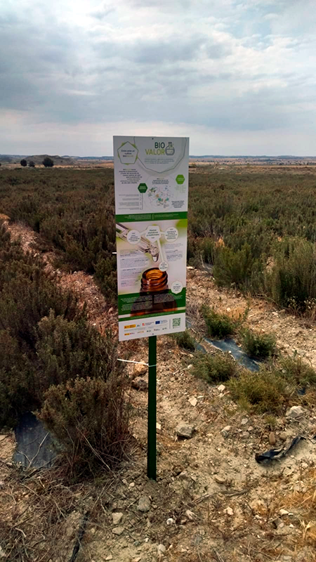 Paneles informativos del Proyecto Biovalor en zonas de cultivo
